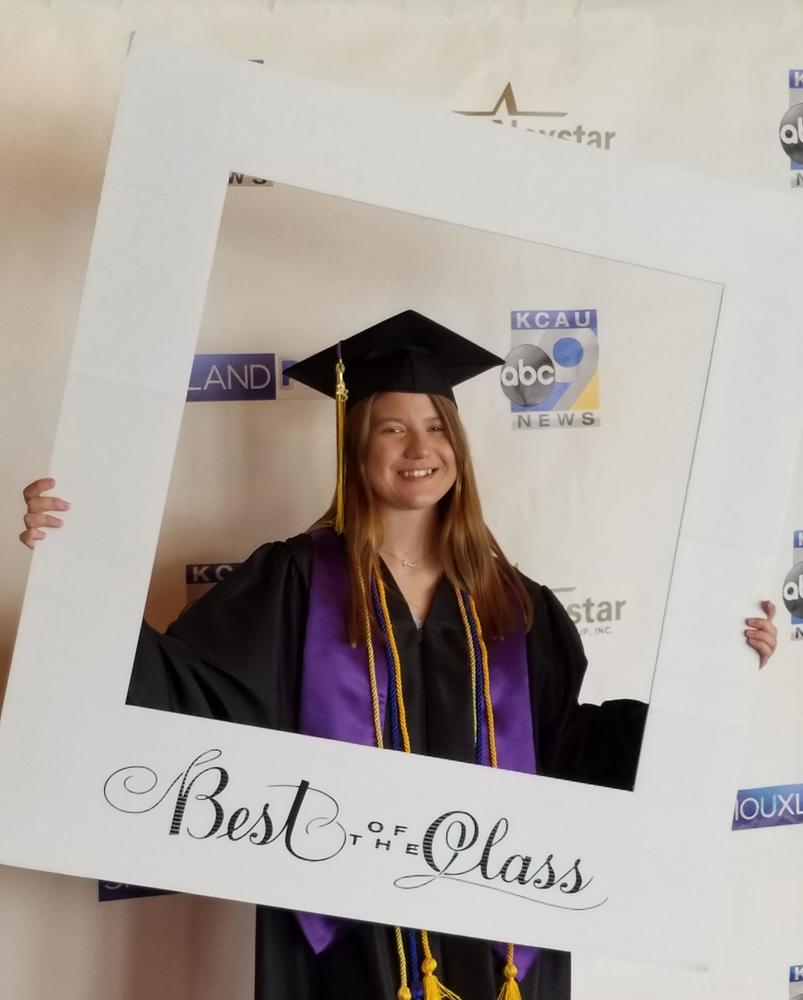 EH Valedictorian, Elizabeth Sattler, Honored at 2023 KCAU 9 "Best of